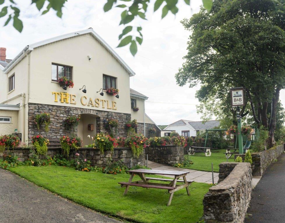 The Castle Inn Ebbw Vale Exterior foto